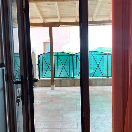 Апартамент Stamopolu Parter